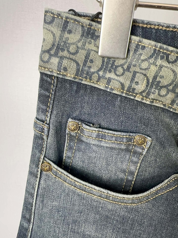 ブランドジーンズ細部ディテール